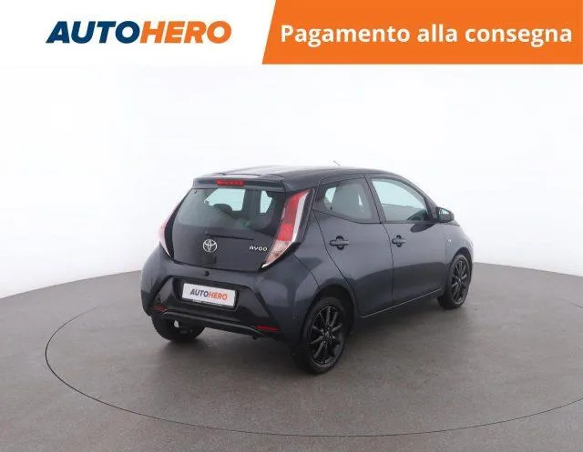 TOYOTA Aygo 1.0 VVT-i 69 CV 5p. x-play Image 5